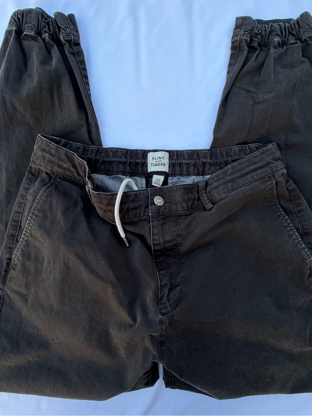Flint and Tinder Men's Black Cargo Pants with drawstring